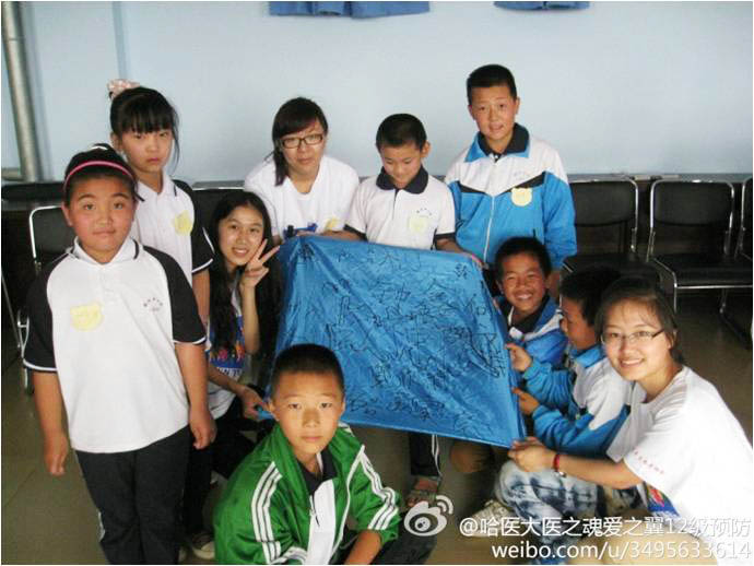 �����I�t(y��)�ƴ�W(xu��)���t(y��)֮�ꡤ��֮���������(sh��)�`�F(tu��n)�(du��)�� 7��8�Ձ��������I�p����(li��n)�d�W(xu��)У�M(j��n)��֧�̻�����F(tu��n)�(du��)����ֽM�������ķ����������ӂ��ֳ��Ă�С�M���D��һ��С�M�ĺ��ӂ����(du��)�T���(du��)���Ϻ��¿�̖��������