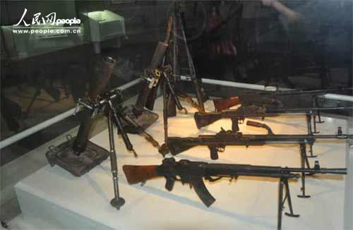 һ���Ŏ�����^��(n��i)չ���İ�·܊�U�@����܊�b���������ڷ� �z��