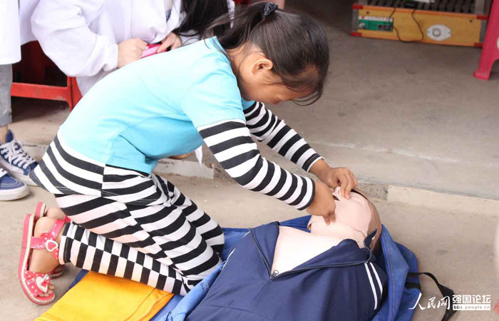 ���ӂ���־Ը�ߵ�ָ��(d��o)�����W(xu��)��(x��)����M���˹�������