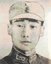 ��ü��,1905��3�������F��ʡ���x�h�ˡ�1923��,��ü�������F��ʡ��ˮ�h����܊У��1926�꿼���S��܊У��5�ڲ����������I(y��)��Ͷ������,1937��������׃���l(f��)������ü���S����Ⱥ��Ͽ���Ԯ��13܊������܊��;����ƽ�����T�^�ϕr������܊�u���ֵܲ������ü�����C�����ʲ����Ԯ���H��ǰ��ꇵ�ָ�]����(zh��n)����K�����܊��10��28���賿����ü�����ڵ�85���⵽��܊�����ړ�����ǰ��ꇵ�ָ�]�Ą�ü�����ұ���܊�ڏ���,���Ҡ�������������׷ٛ�܊�ٌ���