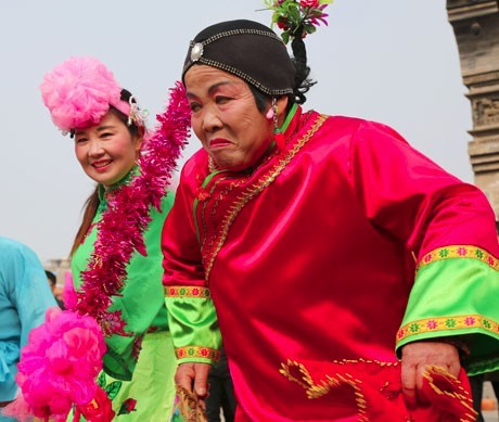 �����һ�����՝}�Ͽh�e�����S����ʵĽ��^�Ļ����(d��ng)�����y(t��ng)���׶��˶��������Ⱥ���[�´��� ���ո�ꖾW(w��ng)�ѡ��}��֮�ӡ� �z