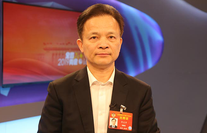 全國(guó)政協(xié)委員、中國(guó)工程院副院長(zhǎng)鐘志華：推進(jìn)工程教育改革與創(chuàng)新創(chuàng)業(yè)創(chuàng)造