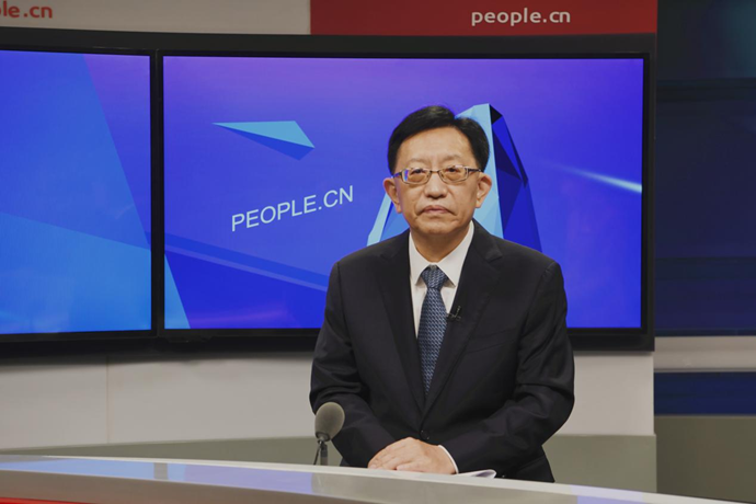 中國(guó)節(jié)能環(huán)保集團(tuán)有限公司黨委書記、董事長(zhǎng)宋鑫做客人民網(wǎng)。人民網(wǎng)記者 王曉嘯 攝